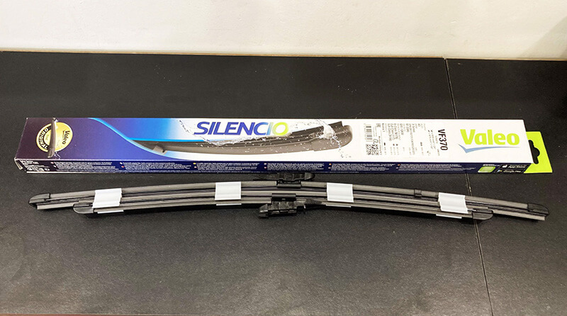 Gạt mưa Chevrolet Sonic chính hãng Valeo